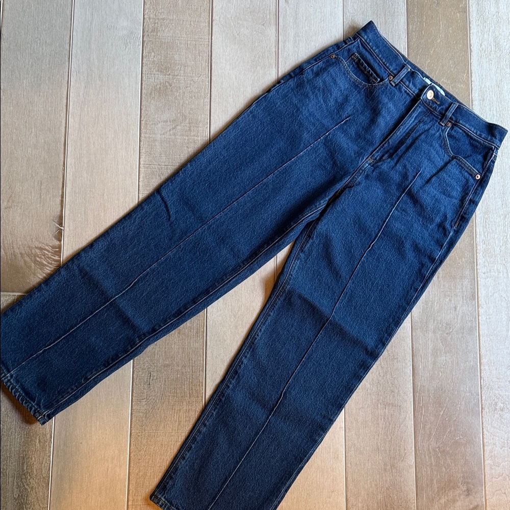 LOFT  woman’s Dark Blue Straight Jeans with piping detail - slight barrel leg.